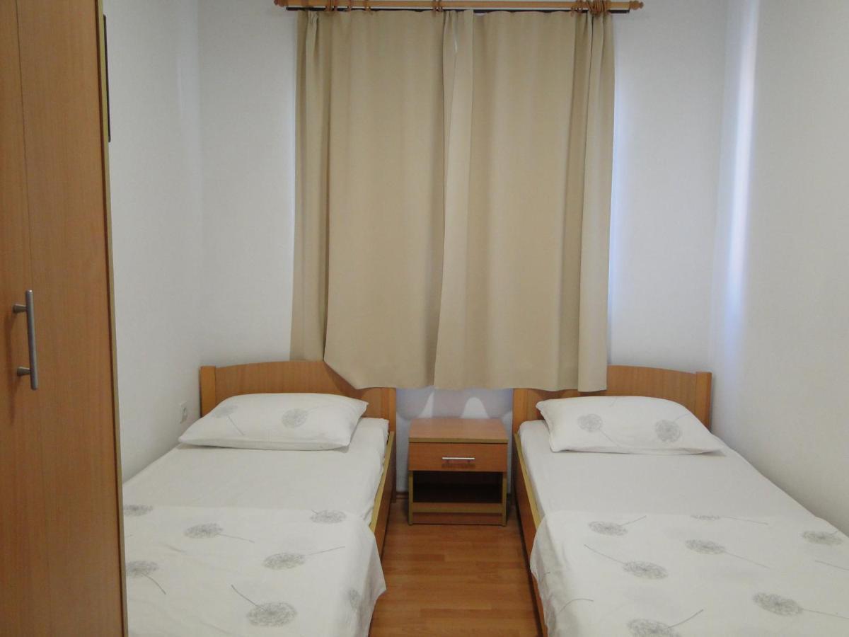 Zorana Apartment Rogoznica  Exterior photo